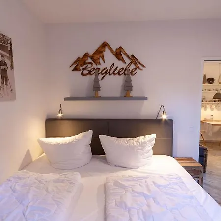 Apartment Kleine Bergsuite Mit Terrasse